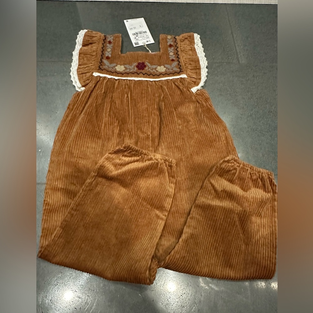 Zara 3/4 New Flutter Ruffle Shoulder Sleeve Floral Corduroy Overall Bib Pants